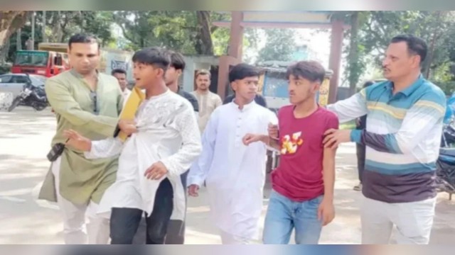 শ্রীপুরে যুবলীগের মিছিল ঘিরে উত্তেজনা, আটক ৮